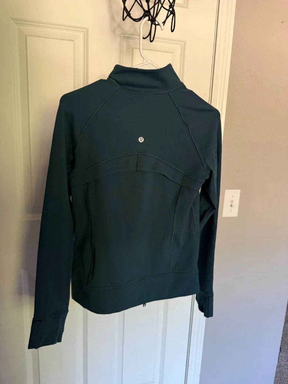 Lululemon define jacket-Indochine blue size 4
